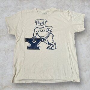 90s Vintage White Yale University Dog T-Shirt Medium